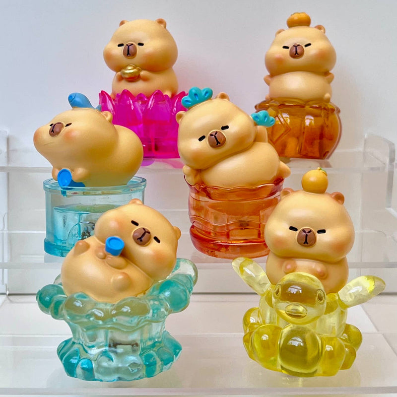 Chargez l&#39;image dans la visionneuse de la galerie, Capybara Light Up Jewel 1pc Figure Blind Box
