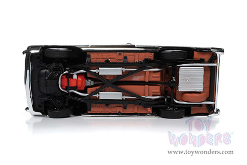 Cargue la imagen en el visor de la galería, Auto World Silver Screen Machines - James Bond 007 Chevrolet® Bel Air® Convertible - Dr. No 1962 1/18 Scale Diecast Model Car
