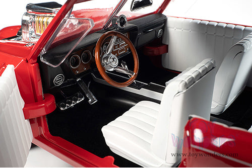 Load image into Gallery viewer, Auto World Silver Screen Machines - Monkeemobile with Four Monkees 1966 1/18 Scale Diecast Model Car

