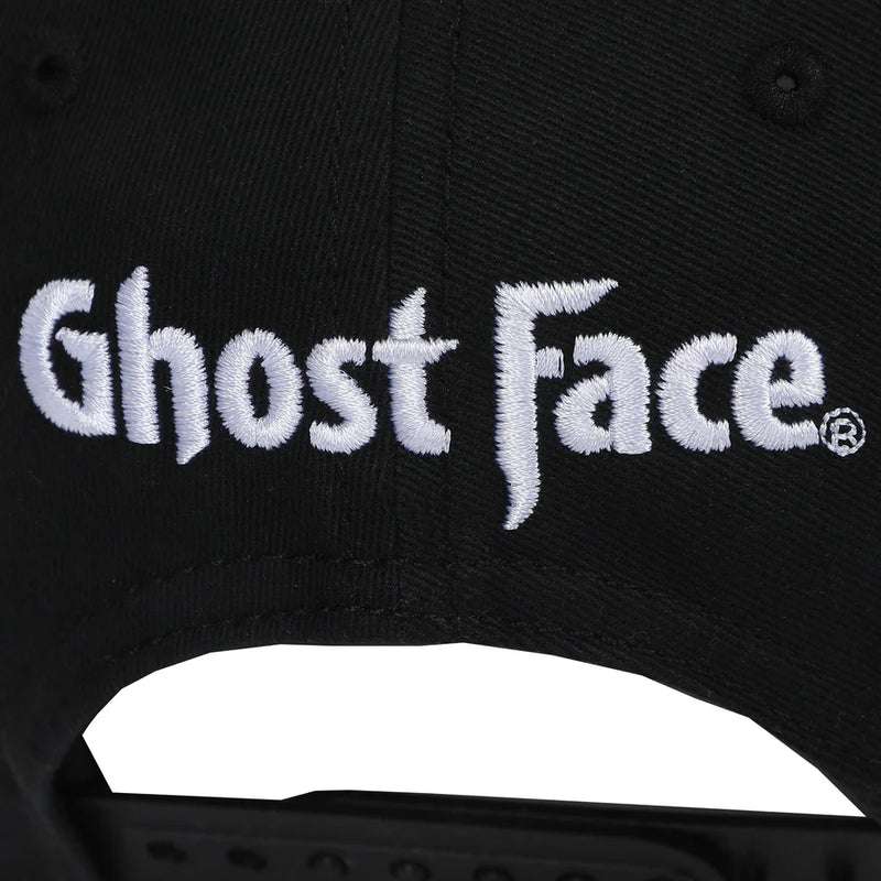 Cargue la imagen en el visor de la galería, Bioworld Ghostface - Character Embroidered AOP Men's Black Snapback Hat

