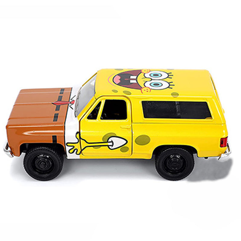 Load image into Gallery viewer, SpongeBob: 1980 Chevy® K5 Blazer With SpongeBob SquarePants Diecast Model Car
