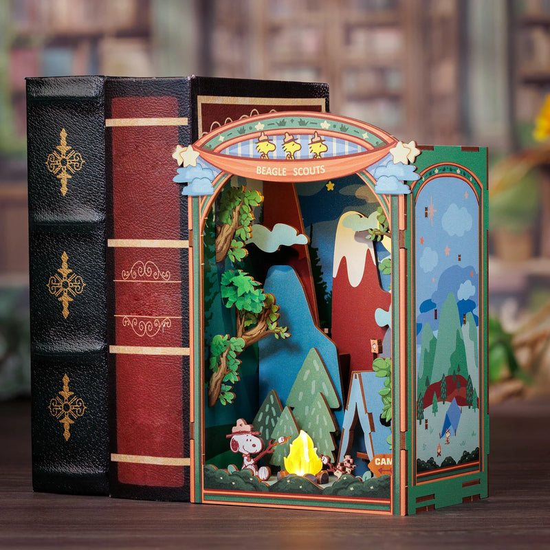Load image into Gallery viewer, Hands Craft Peanuts - Snoopy’s Beagle Scouts DIY Miniature Book Nook Kit Figure
