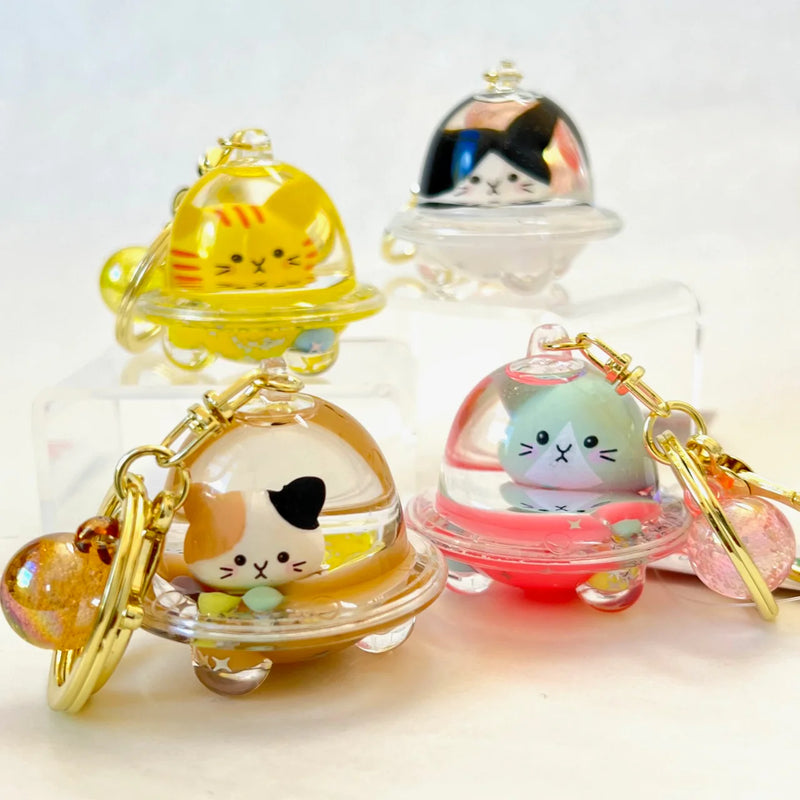 Chargez l&#39;image dans la visionneuse de la galerie, BCmini Liquid Glitter - Floaty Lucky Random Charm Keychain
