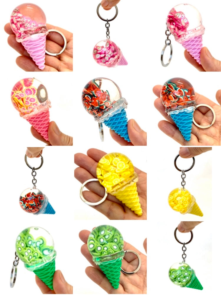 Chargez l&#39;image dans la visionneuse de la galerie, BCmini Liquid Glitter - Floaty Lucky Random Charm Keychain
