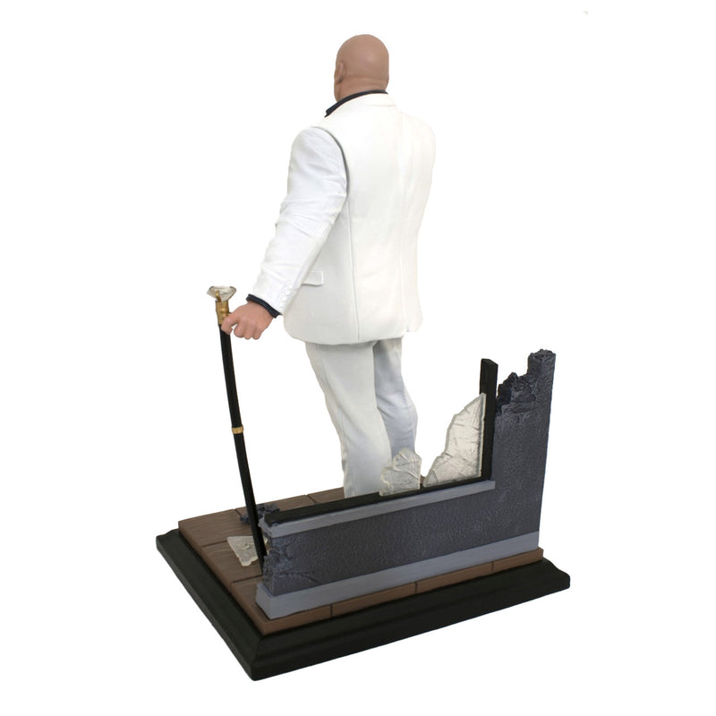 Chargez l&#39;image dans la visionneuse de la galerie, Diamond Marvel Hawkeye - The Kingpin Gallery Diorama Action Figure
