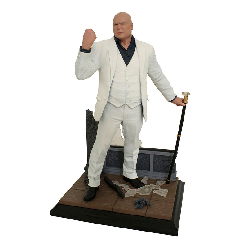 Chargez l&#39;image dans la visionneuse de la galerie, Diamond Marvel Hawkeye - The Kingpin Gallery Diorama Action Figure
