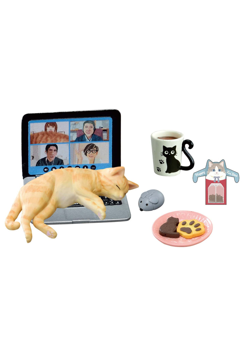 Chargez l&#39;image dans la visionneuse de la galerie, Clever Idiots Inc. Life with Cats Collection 1Pc Random Blind Box
