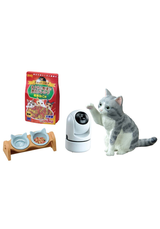 Clever Idiots Inc. Life with Cats Collection 1Pc Random Blind Box