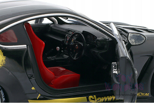 Cargue la imagen en el visor de la galería, Solido 2024 Toyota GR86 Liberty Walk Black &amp; Gold 1:18 Diecast Model Car
