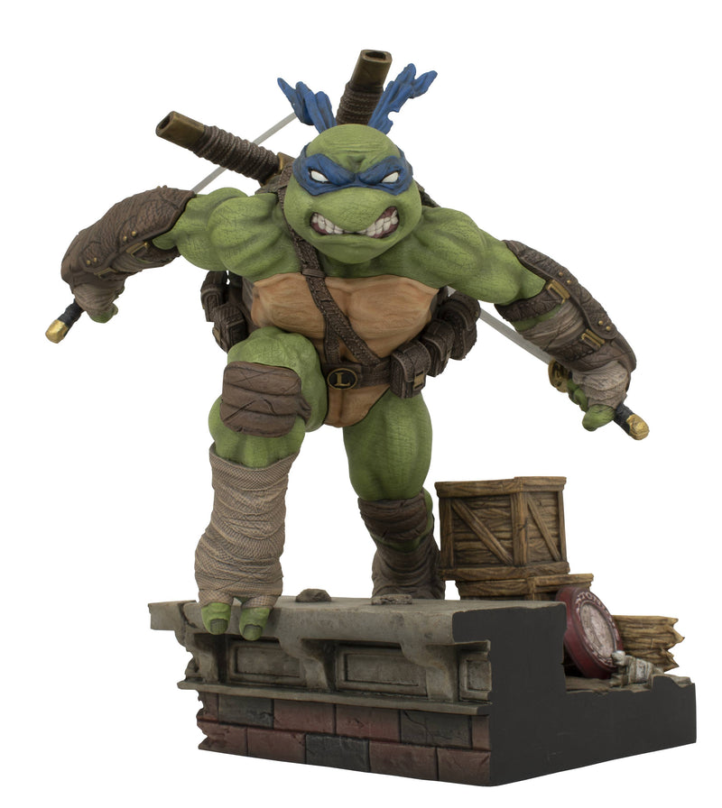 Chargez l&#39;image dans la visionneuse de la galerie, Diamond Select Toys Teenage Mutant Ninja Turtles - PVC Statue Figure
