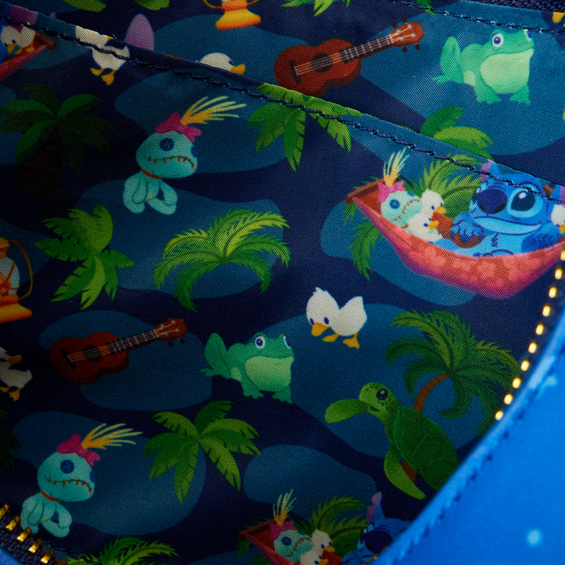 Chargez l&#39;image dans la visionneuse de la galerie, Loungefly Disney: Lilo &amp; Stitch - Stitch Camping Cuties Crossbody Bag
