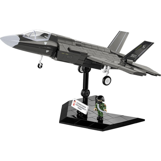 Cobi Armed Forces - F-35B Lightning II "Husarz" Fighter Jet Brick Toy