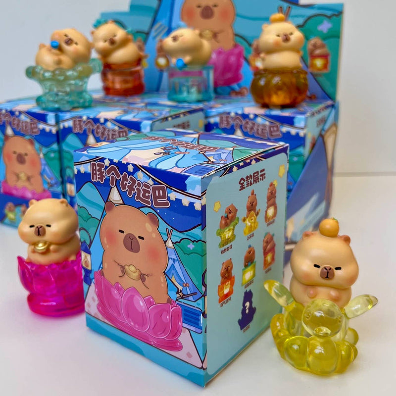 Chargez l&#39;image dans la visionneuse de la galerie, Capybara Light Up Jewel 1pc Figure Blind Box
