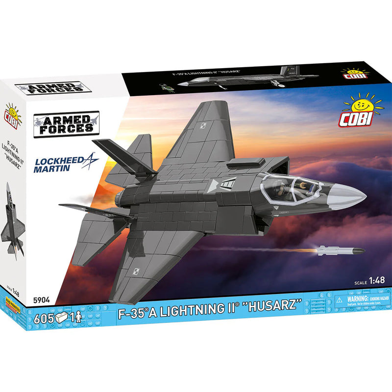Chargez l'image dans la visionneuse de la galerie, Cobi Armed Forces - F-35B Lightning II "Husarz" Fighter Jet Brick Toy
