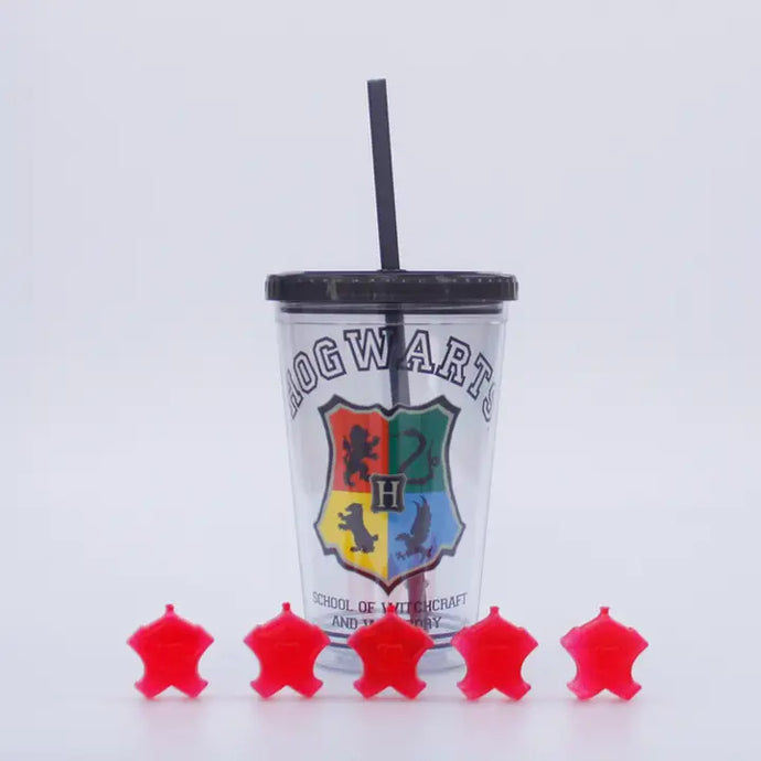 Harry Potter - Hogwarts 16oz Plastic Cold Cup With Ice Cube