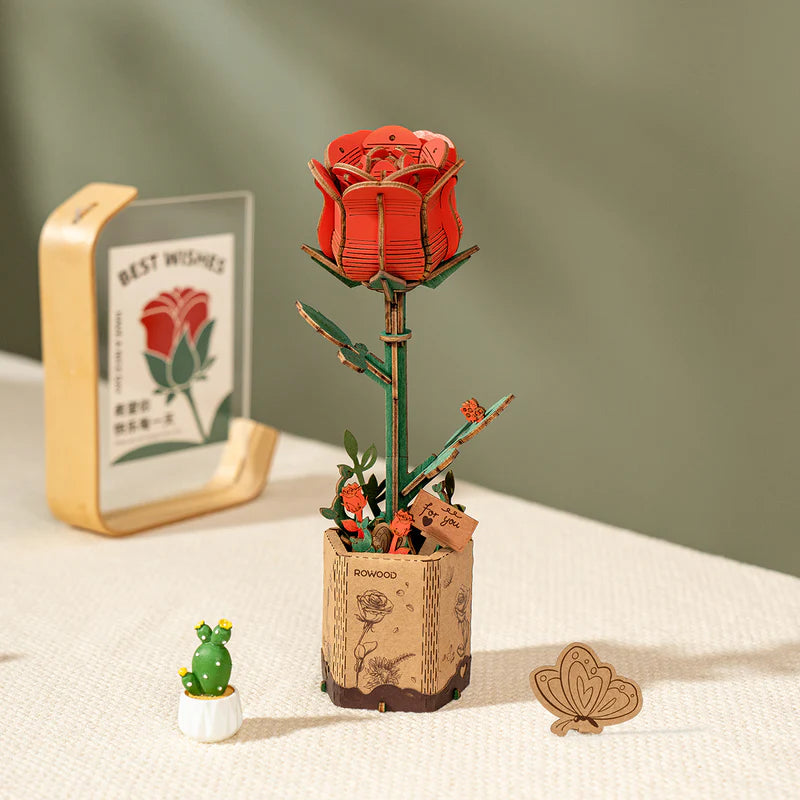 Load image into Gallery viewer, Robotime Rowood - DIY Wooden Flower Bouquet 3D Wooden Puzzle Figure

