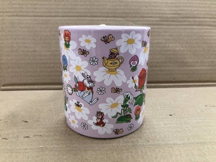 Load image into Gallery viewer, Alice in Wonderland Wild Flower 20oz Sculpted Handle Mug

