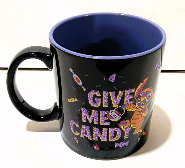 Load image into Gallery viewer, Lilo &amp; Stitch Halloween Give Me Candy *Glitter* 20oz Mug

