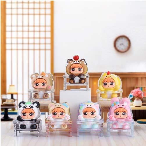 Chargez l&#39;image dans la visionneuse de la galerie, Costume Baby 1pc Figure Blind Box
