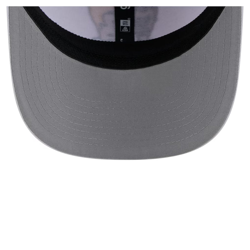 Load image into Gallery viewer, New Era Beavis and Butt-Head - 9Seventy Stretch-Snap Adjustable Hat
