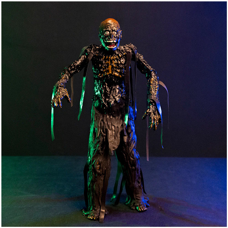 Cargue la imagen en el visor de la galería, Return of the Living Dead - Tarman 1:6 Scale Figure
