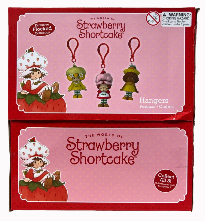 Chargez l&#39;image dans la visionneuse de la galerie, U.C.C. Distributing Strawberry Shortcake - Flocked Strawberry Shortcake 1pc 3D Figure Bag Clip Blind Bag
