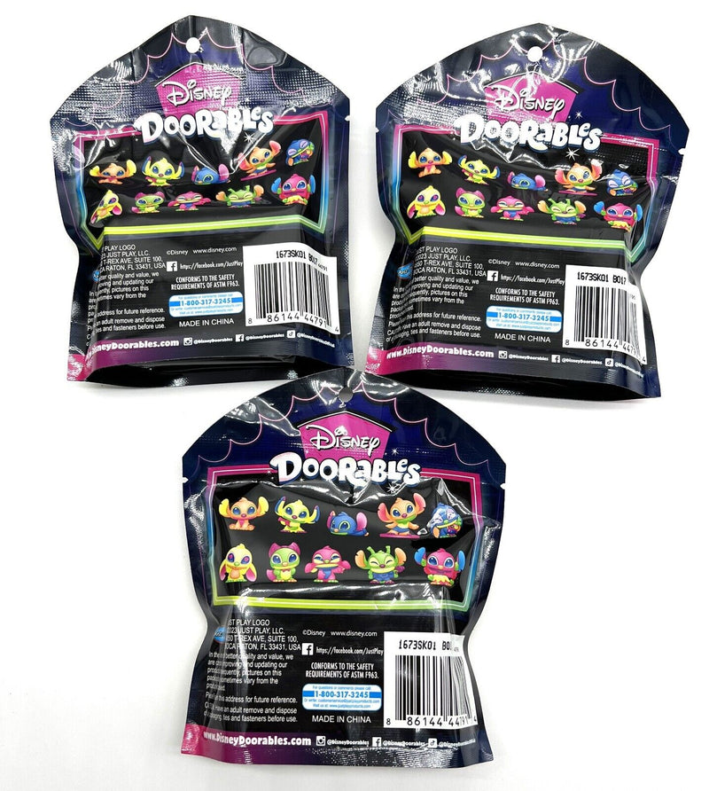 Chargez l&#39;image dans la visionneuse de la galerie, U.C.C. Distributing Disney Doorables Blacklight Series Stitch Series Blind Bag
