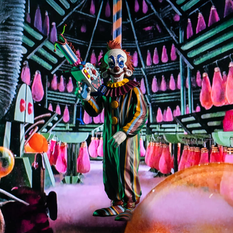 Load image into Gallery viewer, Trick or Treat Studios: Killer Klowns from Outer Space - Scream Greats Characters 8" Scale Action Figure
