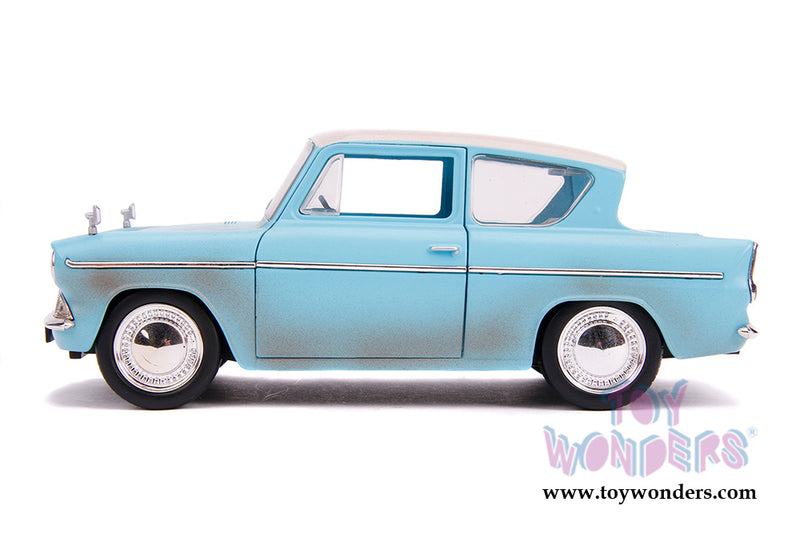 Load image into Gallery viewer, Toy Wonders Hollywood Rides - Ford Anglia with Harry Potter Figure
