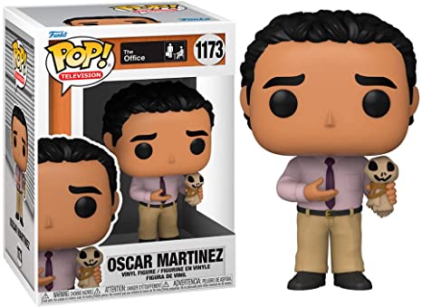 Funko POP! TV : The Office - Oscar Martinez avec la poupée épouvantail 