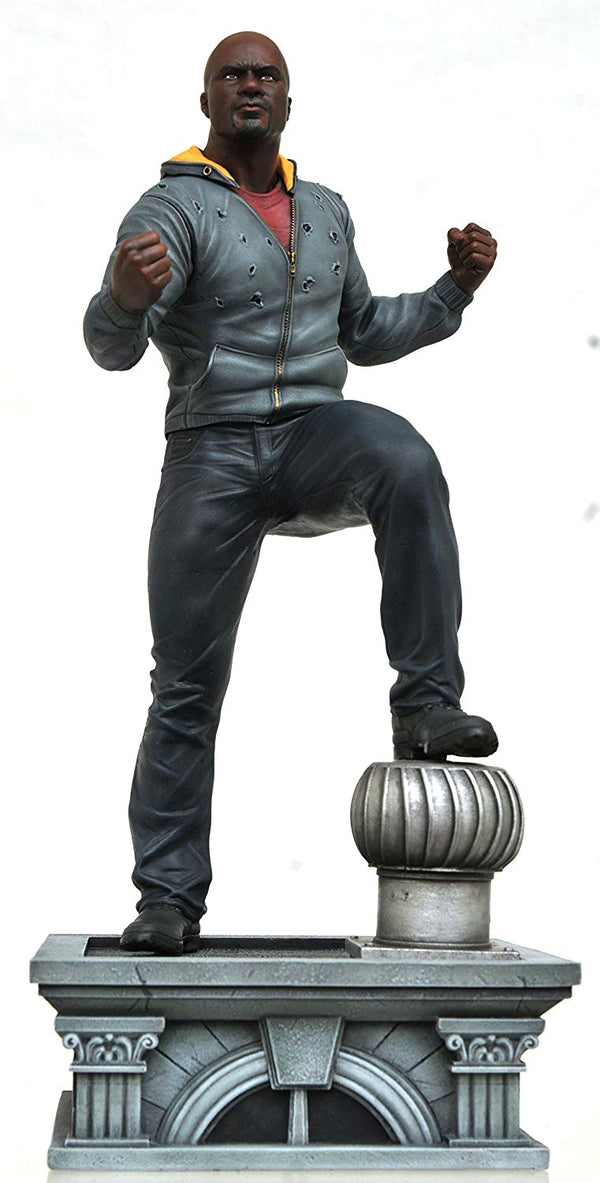 Marvel Comics: Netflix - Luke Cage Colter PVC Figure