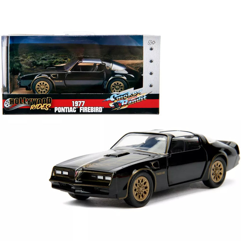 Chargez l&#39;image dans la visionneuse de la galerie, Hollywood Rides - Smokey and The Bandit Pontiac T-Top (1977, modèle de voiture moulé sous pression à l&#39;échelle 1/32, noir/or) 
