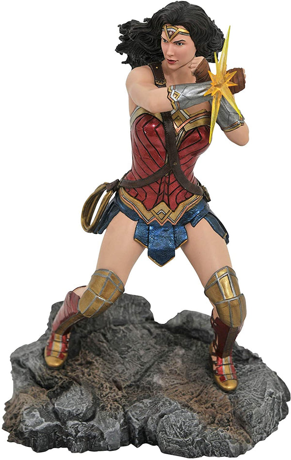 DC Movie Classics Gallery: Justice League Wonder Woman PVC Figure - Kryptonite Character Stpre