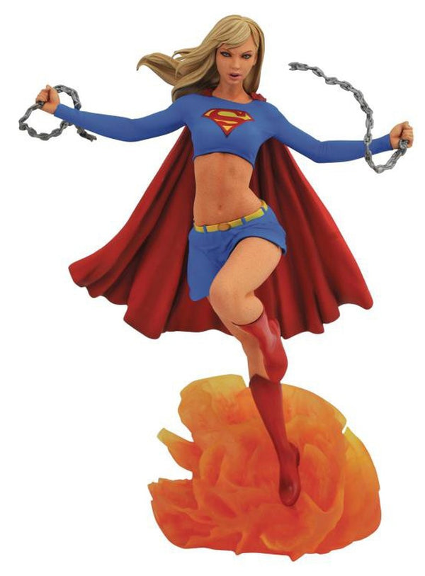 DC Comics - Supergirl Comic PVC Figure