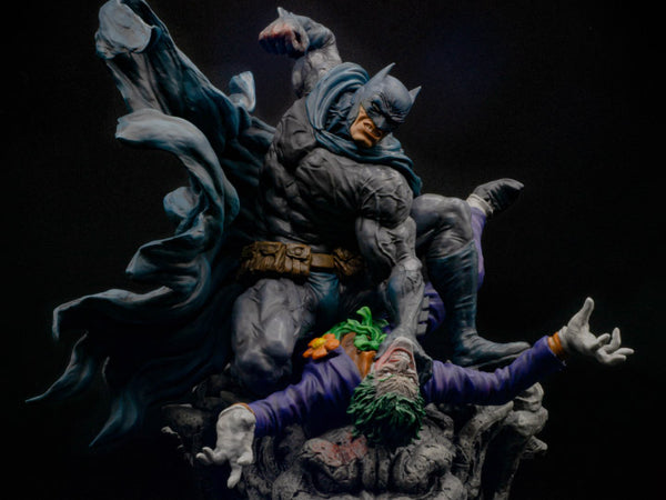 DC Comics: Sculpt Master Series - Batman Vs The Joker Limited Edition Statue