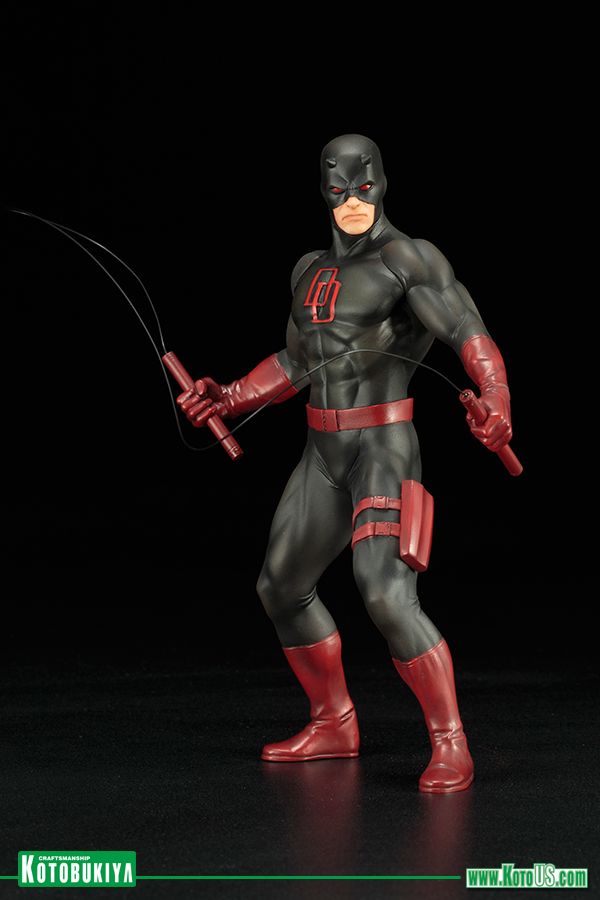 Marvel Comics: The Defenders Series - Daredevil Black Suit ARTFX+