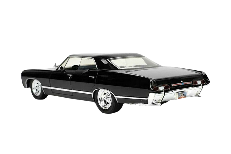 Hollywood Rides : Supernatural - Berline sport Chevrolet Impala SS avec figurine Dean Winchester, Jada Toys