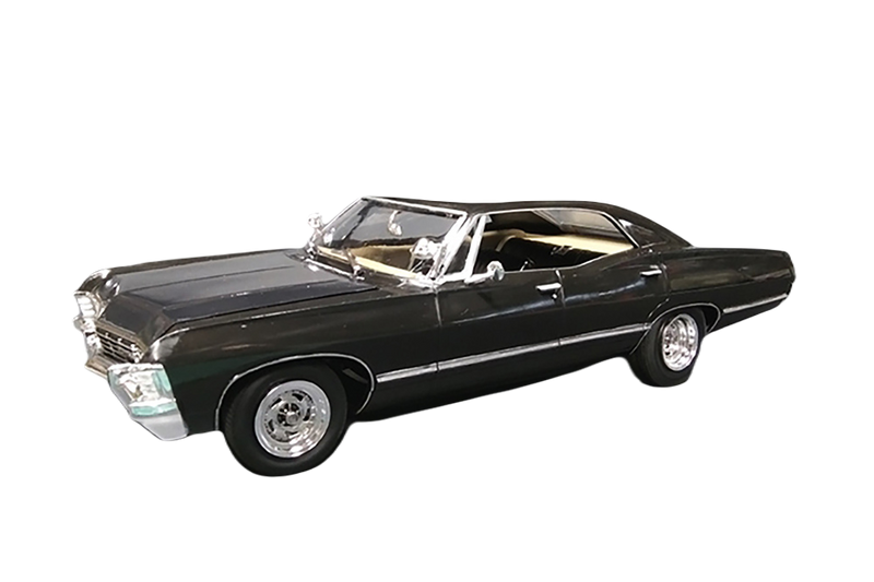 1967 Chevrolet Impala Sport Sedan - Supernatural AMT Model Kit